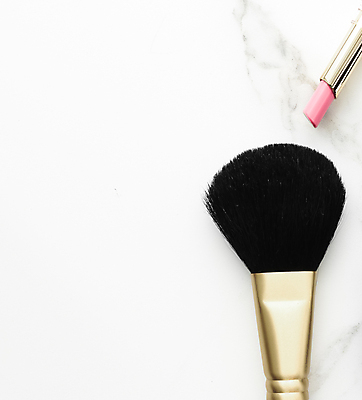 포토 JPG 해외이미지 실내 사람없음 뷰티 화장품 립스틱 화장용품 흰배경 메이크업브러쉬 해외포토 백그라운드 내부 흰색 붓 미용용품 파일형식