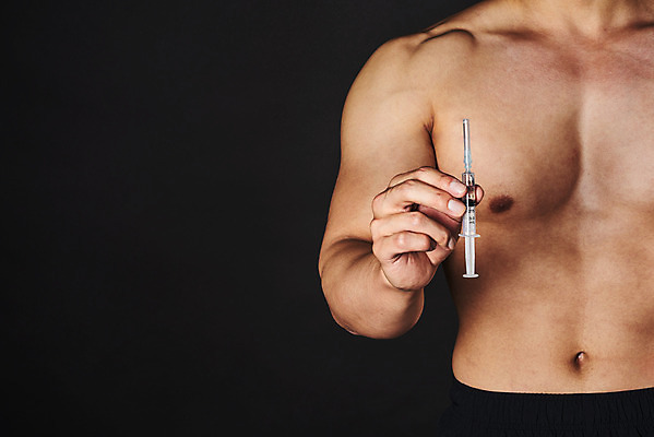 포토 JPG 스튜디오촬영 남자 검은배경 근육 운동선수 실내 주사기 한명 들기 상반신 20대 성인 앞모습 한국인 보디빌더 보여주기 불법 약물오남용 약물중독 의료성형뷰티 성인남자한명만 도핑 스테로이드 국내포토 1 스포츠 뷰포인트 백그라운드 의료기기 모션 사람 동양인 청년 내부 약 검은색 범죄 보디빌딩 중독 남자한명만 성인남자만 파일형식