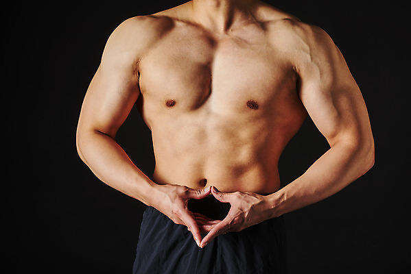 포토 JPG 스튜디오촬영 남자 포즈 검은배경 근육 운동선수 실내 한명 손짓 상반신 20대 성인 앞모습 한국인 보디빌더 의료성형뷰티 성인남자한명만 국내포토 1 스포츠 뷰포인트 백그라운드 모션 사람 동양인 청년 내부 검은색 보디빌딩 남자한명만 성인남자만 파일형식