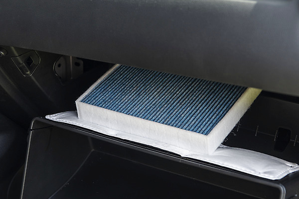 포토 JPG 자동차 실내 관리 사람없음 깨끗함 청소 에어컨 차안 교체 차량내부 차량점검 필터 국내포토 육상교통 컨셉 내부 가전제품 점검 파일형식