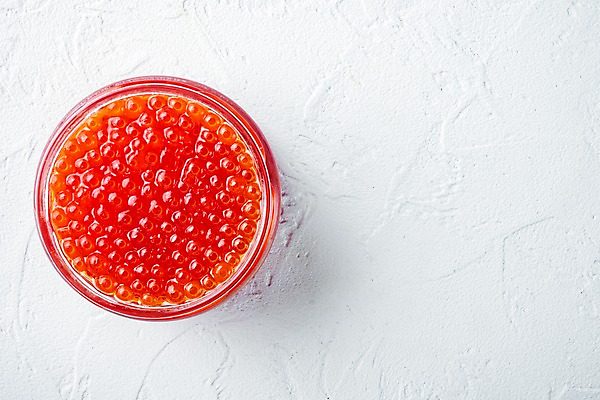 포토 JPG 해외이미지 유리병 실내 사람없음 하이앵글 흰배경 연어알 카피스페이스 해외포토 뷰포인트 백그라운드 병_용기 내부 알 공백 흰색 파일형식