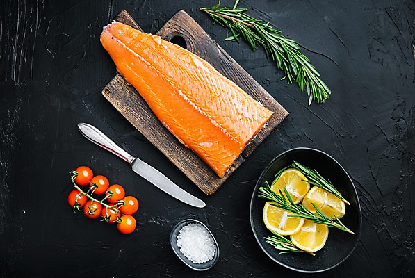 포토 JPG 해외이미지 검은배경 실내 사람없음 신선 연어 해외포토 백그라운드 어류 내부 검은색 파일형식