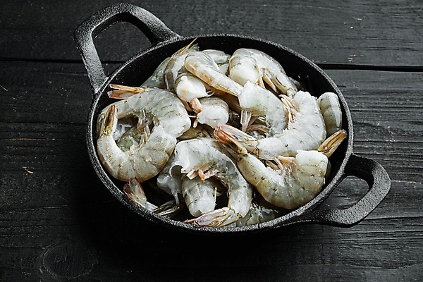 포토 JPG 해외이미지 식재료 검은배경 새우 사람없음 냄비 담기 해외포토 백그라운드 모션 갑각류 검은색 솥 파일형식