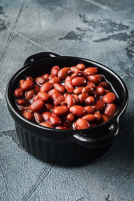 포토 JPG 해외이미지 그릇 회색배경 콩 사람없음 통조림 단팥 비건 해외포토 식기 백그라운드 곡류 회색 채식주의자 파일형식