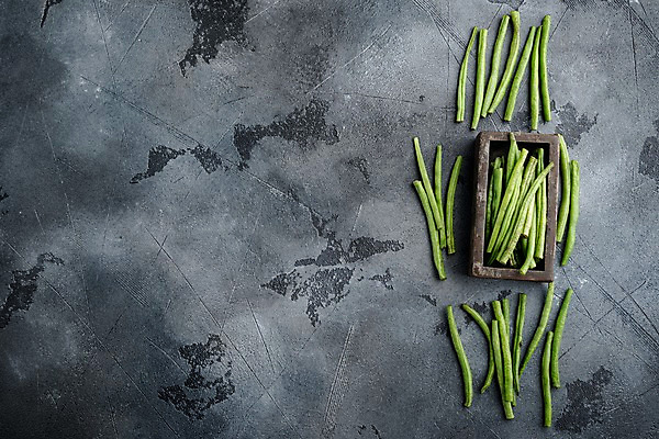 포토 JPG 해외이미지 회색배경 콩 사람없음 쌓기 나무상자 다발 콩깍지 강낭콩 카피스페이스 해외포토 백그라운드 모션 곡류 상자 공백 회색 파일형식