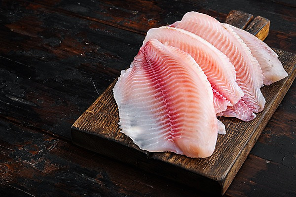 포토 JPG 해외이미지 실내 사람없음 생선회 신선 날것 나무도마 틸라피아 나무배경 해외포토 백그라운드 도마 내부 목재 회 민물고기 파일형식