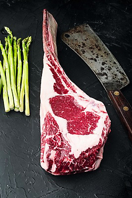 포토 JPG 해외이미지 식재료 검은배경 실내 생고기 사람없음 소고기 신선 칼 아스파라거스 토마호크 해외포토 백그라운드 채소 육류 내부 검은색 파일형식