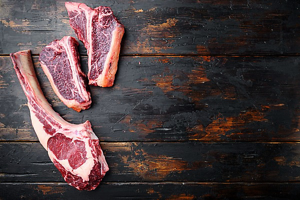 포토 JPG 해외이미지 식재료 실내 종류 생고기 사람없음 소고기 티본스테이크 카피스페이스 나무배경 토마호크 해외포토 백그라운드 육류 스테이크 내부 공백 파일형식