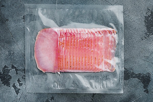 포토 JPG 해외이미지 포장 회색배경 실내 돼지고기 사람없음 하이앵글 슬라이스 진공 하몽 진공포장 해외포토 뷰포인트 백그라운드 육류 내부 회색 햄 파일형식