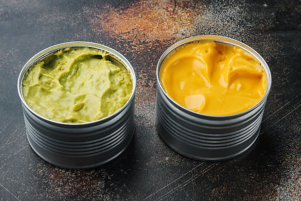 포토 JPG 해외이미지 검은배경 치즈 실내 사람없음 캔 과카몰리 해외포토 백그라운드 유제품 내부 검은색 소스_음식 파일형식