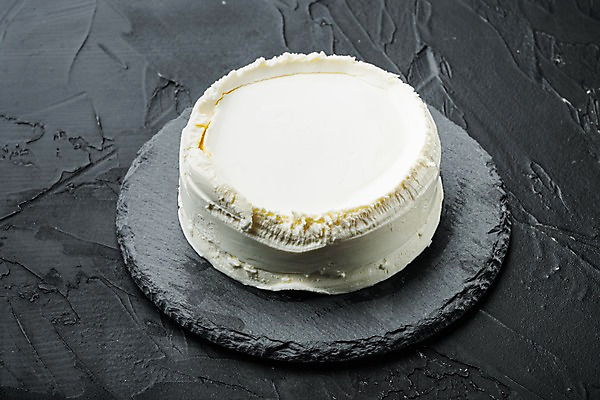 포토 JPG 해외이미지 검은배경 실내 사람없음 돌판 리코타치즈 해외포토 백그라운드 치즈 내부 검은색 돌_바위 파일형식