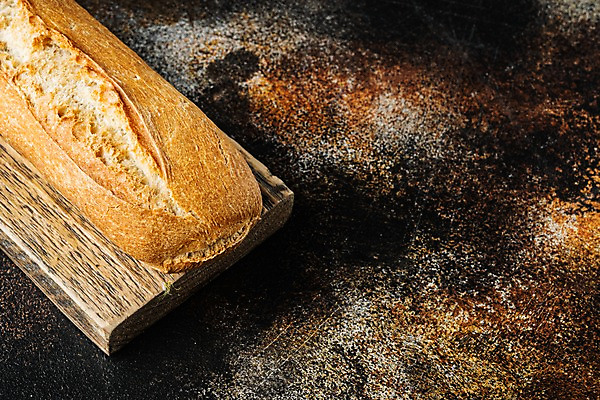 포토 JPG 해외이미지 실내 사람없음 바게트 나무도마 카피스페이스 나무배경 해외포토 빵 백그라운드 도마 내부 목재 공백 파일형식