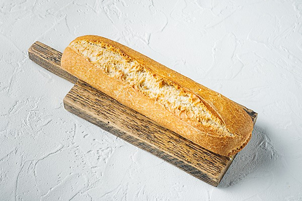 포토 JPG 해외이미지 실내 사람없음 바게트 흰배경 나무도마 해외포토 빵 백그라운드 도마 내부 목재 흰색 파일형식