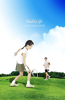 PSD 구름 편집 편집이미지 라이프스타일 여자 남자 포즈 하늘 건강 서기 사람 동양인 잔디 초원 20대 성인 두명 라이프 옆모습 30대 운동복 달리기 조깅 운동 헬스 한국인 테니스 라켓 테니스라켓 목표 성인만 이미지편집 자연요소 식물 옷 스포츠용품 뷰포인트 컨셉 모션 인종 청년 생활 장년 구기 파일형식