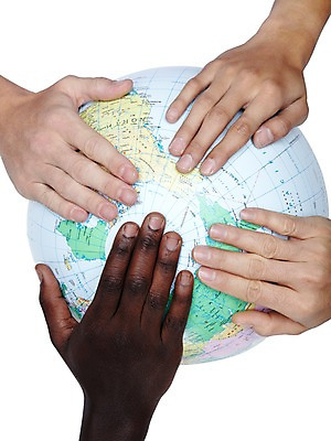 포토 JPG 스튜디오촬영 외국인 백인 해외기획촬영 손 2011년태국 지구 흑인 컨셉 신체 비즈니스 성공 협력 함께함 실내 협상 누끼 사람 동양인 인종 손짓 여러명 신체부위 하이앵글 세계 글로벌 지구본 글로벌비즈니스 경쟁 비즈니스맨 목표 계획 손등 국내포토 서양인 남자 뷰포인트 다수 모션 내부 직장인 파일형식