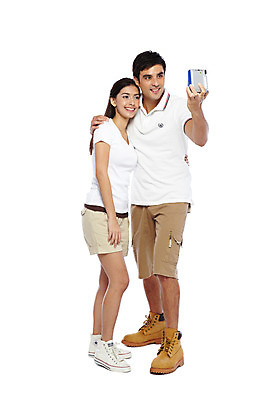 포토 JPG 스튜디오촬영 전신 서양인 외국인 백인 해외기획촬영 라이프스타일 커플 여자 2011년태국 남자 한쌍 여행 포즈 운동화 반바지 실내 서기 미소 웃음 들기 누끼 사람 20대 성인 두명 앞모습 캐주얼 여행객 카메라 사진촬영 촬영 체험 셀프카메라 폴라로이드 워커 국내여행 즉석카메라 청년만 성인만 국내포토 옷 뷰포인트 신발 컨셉 바지 관계 모션 표정 인종 청년 내부 생활 전자제품 파일형식