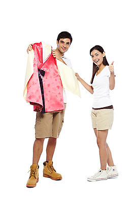 포토 JPG 스튜디오촬영 전신 서양인 외국인 백인 해외기획촬영 한국문화 한국전통 전통 라이프스타일 커플 옷 여자 2011년태국 남자 전통문화 문화 한쌍 여행 운동화 반바지 새로움 한국 실내 서기 미소 웃음 들기 누끼 사람 손짓 20대 성인 두명 앞모습 캐주얼 여행객 최고 체험 전통의상 한복 만족 저고리 추천 워커 전통체험 국내여행 청년만 성인만 국내포토 동양문화 감정 아시아 뷰포인트 신발 컨셉 바지 관계 모션 표정 인종 청년 내부 생활 파일형식