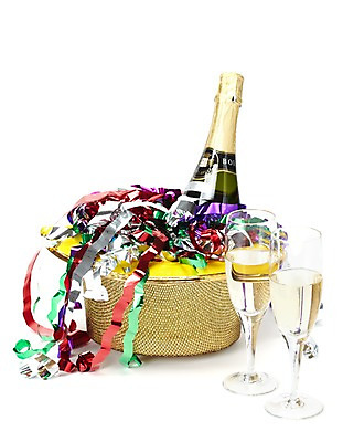 포토 JPG 스튜디오촬영 모자 잡화 술잔 술병 잔 새해 주류 실내 사람없음 장식 컵 축하 축 알코올 병 샴페인 오브젝트 샴페인잔 샴페인병 신사모자 국내포토 모자_잡화 식기 음료 컨셉 병_용기 내부 파일형식