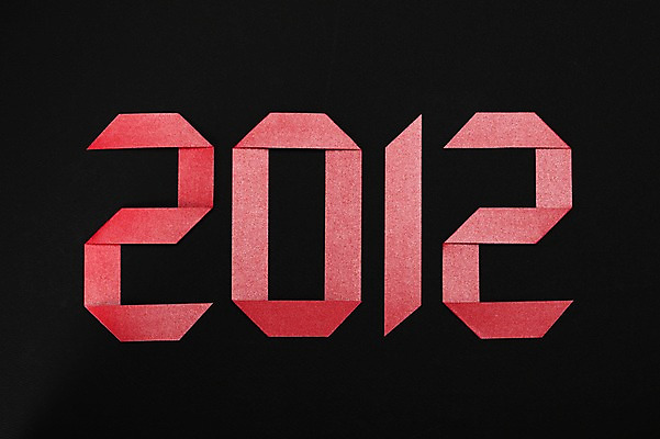 포토 JPG 스튜디오촬영 종이 새해 실내 사람없음 숫자 오브젝트 색종이 2012년 국내포토 문자 내부 연도 파일형식