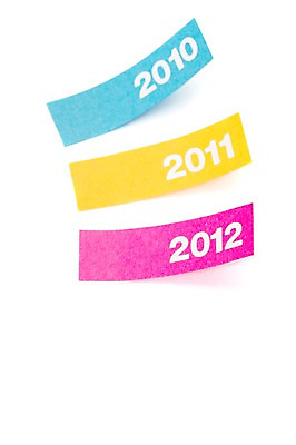 포토 JPG 스튜디오촬영 종이 스티커 문구용품 새해 실내 누끼 사람없음 컬러풀 숫자 라벨 사무용품 메모지 업무 오브젝트 포스트잇 2010년 2011년 2012년 국내포토 문자 컬러 프레임 내부 작업 연도 파일형식