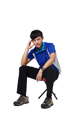포토 JPG 스튜디오촬영 전신 해외기획촬영 라이프스타일 남자 포즈 의자 2011년중국 레저용품 레저 실내 아웃도어 캠핑도구 한명 미소 웃음 누끼 사람 앉기 동양인 20대 성인 취미 앞모습 레포츠 중국인 스카프 등산 캠핑 등산복 손수건 등산화 간이의자 남자만 남자한명만 성인남자만 청년만 청년남자만 청년남자한명만 성인한명만 성인남자한명만 성인만 국내포토 외국인 1 옷 뷰포인트 가구 신발 모션 표정 인종 청년 내부 생활 목도리 트래킹 도구 등산용품 파일형식