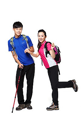 포토 JPG 스튜디오촬영 전신 해외기획촬영 라이프스타일 커플 여자 남자 포즈 가방 2011년중국 배낭 모션 지팡이 레저용품 레저 실내 건강 아웃도어 서기 미소 웃음 누끼 사람 동양인 20대 성인 취미 두명 앞모습 옆모습 레포츠 운동 중국인 건강관리 손잡기 등산 트래킹 등산복 등산용품 등산화 청년만 성인만 국내포토 외국인 잡화 옷 뷰포인트 신발 관계 표정 관리 인종 청년 내부 생활 레포츠용품 파일형식
