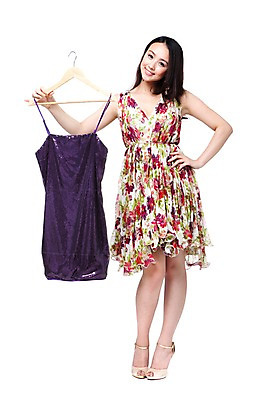 포토 JPG 스튜디오촬영 전신 모델 해외기획촬영 라이프스타일 긴머리 드레스 옷 원피스 여자 패션 허리손 포즈 2011년중국 실내 한명 서기 미소 웃음 누끼 사람 20대 성인 앞모습 쇼핑 장보기 치마 민소매 중국인 하이힐 옷걸이 여자만 여자한명만 성인여자만 청년만 청년여자만 성인한명만 청년여자한명만 성인여자한명만 성인만 국내포토 외국인 1 헤어스타일 구두 뷰포인트 상의 모션 하의 표정 동양인 청년 내부 생활 여성화 파일형식