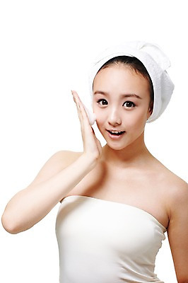 포토 JPG 스튜디오촬영 외국인 해외기획촬영 여자 포즈 2011년중국 실내 한명 미소 웃음 누끼 사람 동양인 상반신 20대 성인 앞모습 수건 화장 뷰티 중국인 스파 목욕 청결 거품 세수 위생 튜브탑 순수 피부관리 클렌징 청순 클렌징폼 의료성형뷰티 여자만 여자한명만 성인여자만 청년만 청년여자만 성인한명만 청년여자한명만 성인여자한명만 성인만 국내포토 1 뷰포인트 컨셉 상의 표정 인종 청년 내부 위생용품 세안용품 파일형식