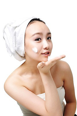 포토 JPG 스튜디오촬영 외국인 해외기획촬영 여자 포즈 2011년중국 실내 한명 미소 웃음 누끼 사람 동양인 상반신 20대 성인 앞모습 수건 화장 뷰티 중국인 스파 목욕 청결 거품 세수 위생 튜브탑 순수 피부관리 클렌징 청순 클렌징폼 의료성형뷰티 여자만 여자한명만 성인여자만 청년만 청년여자만 성인한명만 청년여자한명만 성인여자한명만 성인만 국내포토 1 뷰포인트 컨셉 상의 표정 인종 청년 내부 위생용품 세안용품 파일형식