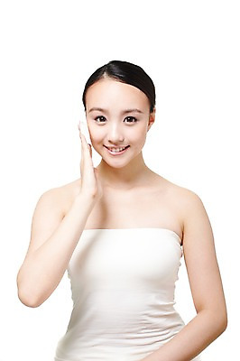 포토 JPG 스튜디오촬영 외국인 해외기획촬영 여자 2011년중국 실내 한명 미소 웃음 들기 누끼 사람 동양인 상반신 20대 성인 앞모습 화장 뷰티 중국인 청결 세수 위생 튜브탑 순수 피부관리 클렌징 삭제 묶은머리 청순 화장솜 의료성형뷰티 여자만 여자한명만 성인여자만 청년만 청년여자만 성인한명만 청년여자한명만 성인여자한명만 성인만 국내포토 1 헤어스타일 뷰포인트 컨셉 상의 모션 표정 인종 청년 내부 화장용품 파일형식