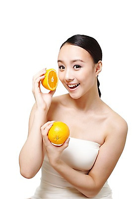 포토 JPG 스튜디오촬영 외국인 해외기획촬영 여자 음식 몸매관리 다이어트 오렌지 과일 2011년중국 단면 실내 건강 식이요법 한명 미소 웃음 들기 누끼 사람 동양인 상반신 20대 성인 앞모습 뷰티 중국인 건강관리 튜브탑 순수 반쪽 묶은머리 청순 의료성형뷰티 여자만 여자한명만 성인여자만 청년만 청년여자만 성인한명만 청년여자한명만 성인여자한명만 성인만 국내포토 1 헤어스타일 뷰포인트 컨셉 상의 모션 표정 관리 인종 청년 내부 파일형식