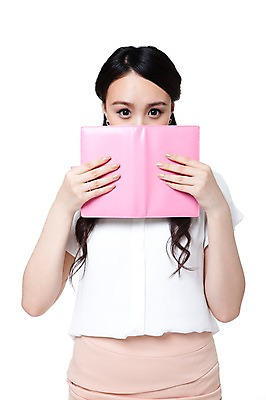 포토 JPG 스튜디오촬영 외국인 해외기획촬영 직업 우먼라이프 라이프스타일 긴머리 여자 비즈니스 2011년중국 실내 한명 서기 들기 누끼 사람 동양인 20대 성인 앞모습 비즈니스라이프 치마 중국인 다이어리 가림 업무 직장인 비즈니스우먼 작업실 스케줄러 여자만 여자한명만 성인여자만 청년만 청년여자만 성인한명만 청년여자한명만 성인여자한명만 성인만 국내포토 1 헤어스타일 뷰포인트 모션 하의 인종 청년 내부 생활 사무용품 작업 파일형식