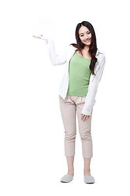 포토 JPG 스튜디오촬영 전신 외국인 우먼라이프 라이프스타일 긴머리 여자 여유 포즈 남방 모션 휴식 안내 실내 실내화 한명 서기 미소 웃음 누끼 사람 동양인 손짓 20대 성인 앞모습 캐주얼 중국인 칠부바지 여자만 여자한명만 성인여자만 청년만 청년여자만 성인한명만 청년여자한명만 성인여자한명만 성인만 국내포토 1 헤어스타일 옷 감정 뷰포인트 신발 컨셉 셔츠 바지 표정 인종 청년 내부 생활 파일형식