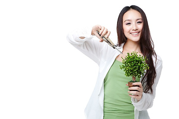 포토 JPG 스튜디오촬영 외국인 식물 우먼라이프 라이프스타일 긴머리 여자 화분 여유 남방 휴식 실내 한명 미소 웃음 들기 누끼 사람 동양인 상반신 20대 성인 취미 앞모습 캐주얼 중국인 공구 원예 가지치기 여자만 여자한명만 성인여자만 청년만 청년여자만 성인한명만 청년여자한명만 성인여자한명만 성인만 국내포토 가위손 1 헤어스타일 옷 감정 뷰포인트 컨셉 셔츠 모션 표정 인종 손짓 청년 내부 생활 도구 파일형식