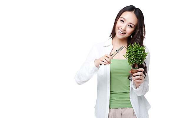 포토 JPG 스튜디오촬영 외국인 식물 우먼라이프 라이프스타일 긴머리 여자 화분 여유 남방 휴식 실내 한명 서기 미소 웃음 들기 누끼 사람 동양인 상반신 20대 성인 취미 앞모습 캐주얼 중국인 공구 원예 가지치기 여자만 여자한명만 성인여자만 청년만 청년여자만 성인한명만 청년여자한명만 성인여자한명만 성인만 국내포토 가위손 1 헤어스타일 옷 감정 뷰포인트 컨셉 셔츠 모션 표정 인종 손짓 청년 내부 생활 도구 파일형식