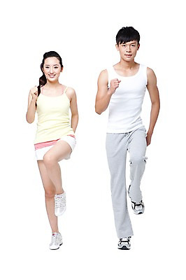 포토 JPG 스튜디오촬영 전신 외국인 해외기획촬영 라이프스타일 커플 여자 남자 한쌍 포즈 운동화 2011년중국 반바지 실내 건강 미소 웃음 누끼 사람 동양인 20대 성인 두명 앞모습 운동복 민소매 달리기 조깅 운동 중국인 건강관리 헬스 청년만 성인만 국내포토 옷 뷰포인트 신발 상의 바지 관계 모션 표정 관리 인종 청년 내부 생활 파일형식