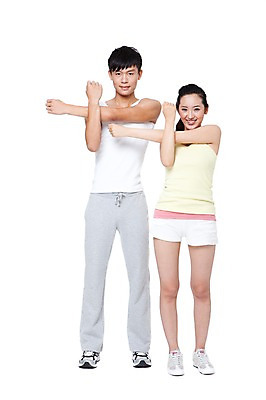 포토 JPG 스튜디오촬영 전신 외국인 해외기획촬영 라이프스타일 커플 여자 남자 한쌍 포즈 운동화 2011년중국 반바지 실내 건강 서기 미소 웃음 누끼 사람 동양인 20대 성인 두명 앞모습 운동복 민소매 운동 중국인 건강관리 헬스 스트레칭 팔운동 체조 커플체조 청년만 성인만 국내포토 옷 뷰포인트 신발 상의 바지 관계 모션 표정 관리 인종 청년 내부 생활 파일형식