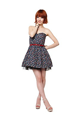 포토 JPG 스튜디오촬영 전신 모델 우먼라이프 라이프스타일 원피스 여자 패션 허리손 포즈 팔찌 실내 한명 서기 미소 웃음 누끼 사람 동양인 20대 성인 앞모습 치마 캠퍼스라이프 한국인 벨트 단발머리 하이힐 튜브탑 튜브탑원피스 여자만 여자한명만 성인여자만 청년만 청년여자만 성인한명만 청년여자한명만 성인여자한명만 성인만 국내포토 1 헤어스타일 잡화 옷 구두 뷰포인트 상의 장신구 모션 하의 표정 인종 청년 내부 생활 여성화 파일형식