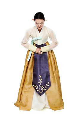 포토 JPG 스튜디오촬영 전신 한국문화 한국전통 전통 여자 명절 전통문화 포즈 한국 실내 숙이기 한명 서기 누끼 사람 동양인 20대 성인 앞모습 치마 한국인 예절 인사 절 우아함 전통의상 한복 저고리 비녀 손모으기 쪽머리 여자만 여자한명만 성인여자만 청년만 청년여자만 성인한명만 청년여자한명만 성인여자한명만 성인만 국내포토 1 동양문화 헤어스타일 기념일 아시아 문화 뷰포인트 컨셉 모션 하의 전통소품 인종 손짓 청년 내부 파일형식 헤어액세사리