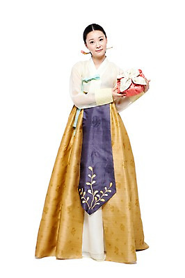 포토 JPG 스튜디오촬영 전신 한국문화 한국전통 전통 여자 명절 전통문화 포즈 한국 실내 선물 한명 서기 미소 웃음 들기 누끼 사람 동양인 20대 성인 앞모습 치마 한국인 보자기 우아함 전통의상 한복 보따리 저고리 비녀 쪽머리 쌈지 여자만 여자한명만 성인여자만 청년만 청년여자만 성인한명만 청년여자한명만 성인여자한명만 성인만 국내포토 1 동양문화 헤어스타일 기념일 아시아 문화 뷰포인트 컨셉 모션 하의 전통소품 표정 인종 청년 내부 파일형식 천_직물 헤어액세사리