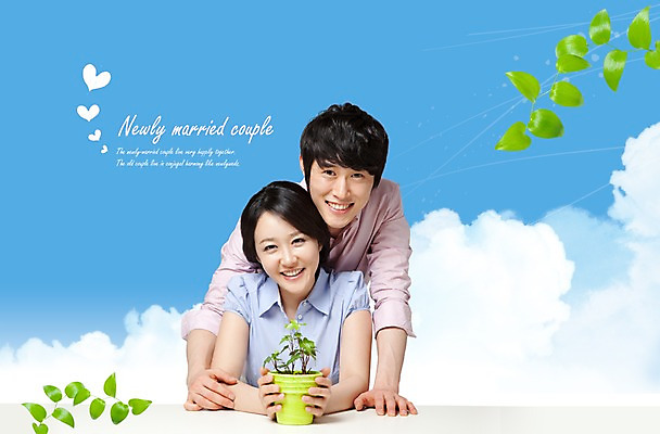 PSD 식물 구름 편집이미지 부부 커플 여자 남자 화분 한쌍 포즈 잎 신혼부부 하늘 남편 사랑 미소 웃음 사람 동양인 상반신 성인 두명 앞모습 30대 한국인 아내 쌍 장년만 성인만 이미지편집 자연요소 감정 뷰포인트 관계 표정 인종 장년 신혼 파일형식