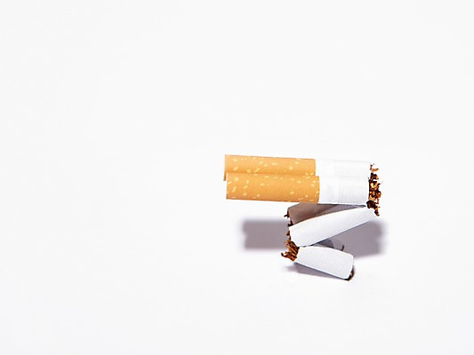 포토 JPG 스튜디오촬영 캠페인 담배 실내 건강 경고 사람없음 건강관리 선택 결심 알림 금연 기호식품 꺾음 국내포토 음식 컨셉 모션 관리 내부 사회이슈 파일형식