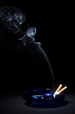 포토 JPG 스튜디오촬영 캠페인 흡연 담배 실내 건강 경고 사람없음 건강관리 연기 담뱃재 알림 금연 기호식품 재떨이 담배연기 국내포토 음식 관리 내부 사회이슈 파일형식