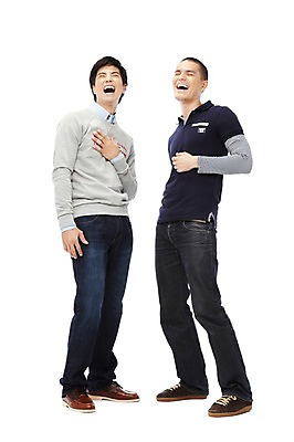 포토 JPG 스튜디오촬영 전신 외국인 해외기획촬영 2011년태국 남자 맨라이프 모션 협력 실내 서기 미소 웃음 누끼 사람 동양인 20대 성인 두명 앞모습 친구 경쟁 즐거움 열정 남자만 성인남자만 청년만 청년남자만 성인만 국내포토 라이프스타일 감정 뷰포인트 컨셉 관계 표정 인종 청년 내부 파일형식