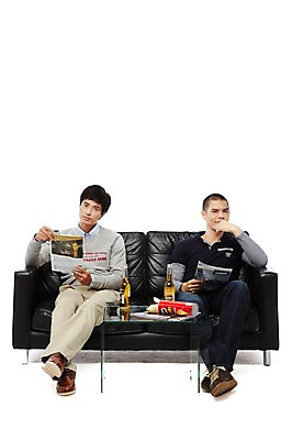 포토 JPG 스튜디오촬영 전신 외국인 해외기획촬영 라이프스타일 2011년태국 남자 음료 음식 맨라이프 의자 탁자 맥주 병맥주 실내 들기 누끼 사람 앉기 동양인 20대 성인 취미 두명 앞모습 친구 소파 독서 과자 잡지 병 리모컨 즐거움 남자만 성인남자만 청년만 청년남자만 성인만 국내포토 식기 감정 뷰포인트 가구 관계 모션 디저트 주류 인종 청년 내부 생활 간행물 파일형식