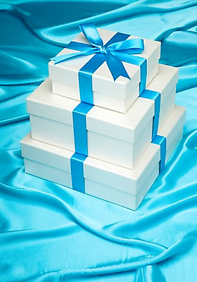 포토 JPG 스튜디오촬영 기념일 리본 컬러 하늘색 포장 실내 선물포장 선물 이벤트 사람없음 장식 파란색 선물상자 상자 실크 천 오브젝트 국내포토 내부 직물 파일형식