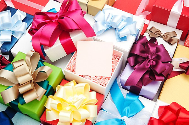 포토 JPG 스튜디오촬영 기념일 리본 종이 포장 실내 선물포장 선물 이벤트 사람없음 장식 선물상자 상자 컬러풀 여러개 다양 오브젝트 국내포토 카드프레임 컬러 다수 프레임 내부 파일형식