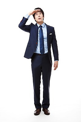 포토 JPG 스튜디오촬영 전신 직업 응시 남자 맨라이프 포즈 비즈니스 모션 실내 한명 서기 누끼 사람 동양인 정장 손짓 20대 성인 앞모습 한국인 관찰 직장인 비즈니스맨 남자만 남자한명만 성인남자만 청년만 청년남자만 청년남자한명만 성인한명만 성인남자한명만 성인만 국내포토 1 라이프스타일 시선 옷 뷰포인트 인종 청년 내부 파일형식