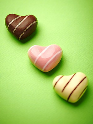 포토 JPG 스튜디오촬영 실내 사랑 근접촬영 사람없음 장식 돌_바위 하트 세개 스톤 국내포토 모양 감정 뷰포인트 3 내부 파일형식