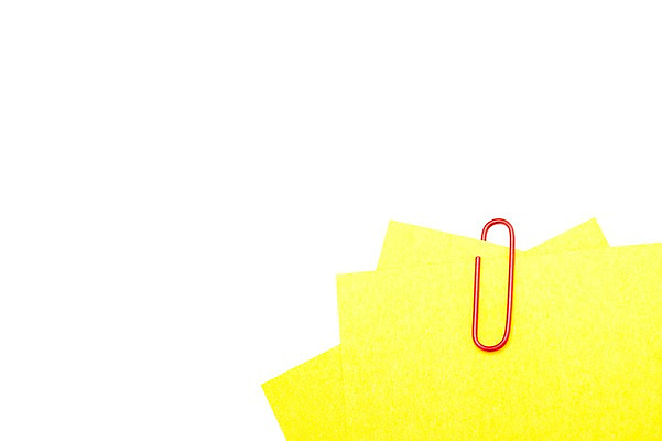 포토 JPG 스튜디오촬영 종이 컬러 문구용품 학용품 실내 누끼 사람없음 노란색 사무용품 기록 메모지 오브젝트 포스트잇 클립 여러장 국내포토 다수 내부 파일형식